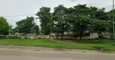 Prendió el vivo en pleno robo al cementerio y los delincuentes huyeron