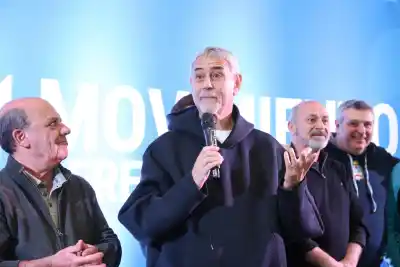 Ferraresi juntó a 22 municipios en el sur y dejó una advertencia sobre lo que viene