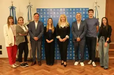 San Miguel de Tucumán da un paso clave: Una famosa app de viajes se somete a las reglas municipales