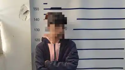 Le quiso arrebatar la billetera a un jubilado en Rawson y la policía la encontró a metros