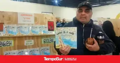 Presentaron en la Feria del Libro un trabajo que busca mantener viva la lengua Aoniken