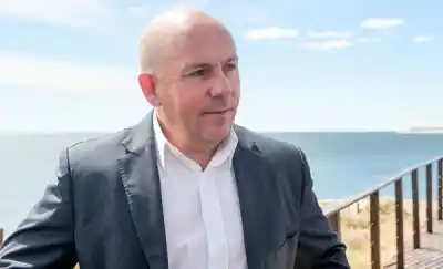 Sastre: "Madryn tiene todo para ser la capital de la economía azul de la Patagonia"