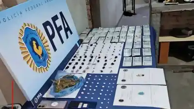 Allanaron una casa en Río Seco por venta de drogas: lo que escondían adentro complicó a dos