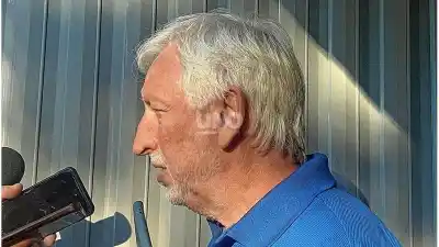 Colón perdió, pero Alonso apuntó a otro lado: "Tremendas injusticias"