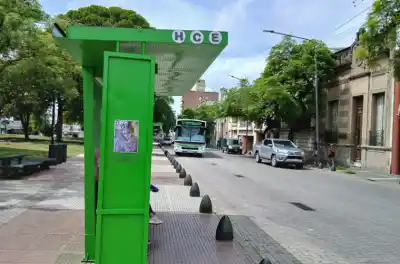 Paraná: despidos en San José y un domingo que casi no mueve el colectivo