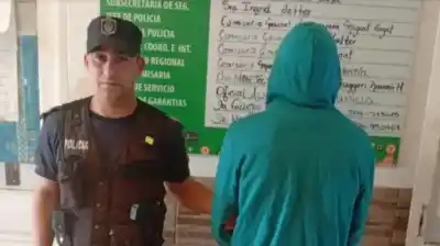Descubrió los chats de su esposa, armó una trampa en el bosque y lo esperó: el final que nadie vio venir