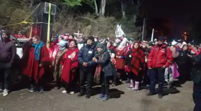 Caminaron kilómetros con una promesa: lo que los esperaba en San Luis