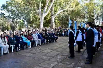 Diez docentes de San Luis fueron premiados y ya tienen destino inesperado: cruzarán la frontera