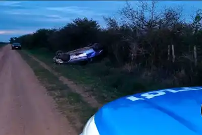 Iban con su padre por un camino rural y la aparición de una manada lo cambió todo
