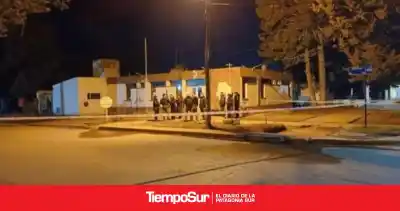 Prendió fuego un colchón en la comisaría para pedir un traslado: lo que pasó después terminó en tragedia
