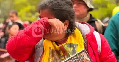 Caminó cinco días desde Metán para pedir por un familiar con cáncer y quebró en la Catedral