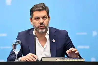 Bianco mostró los números que golpean el bolsillo y lanzó una advertencia