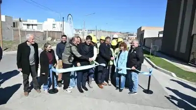 El barrio que esperó años por el asfalto: la obra que lo cambió todo