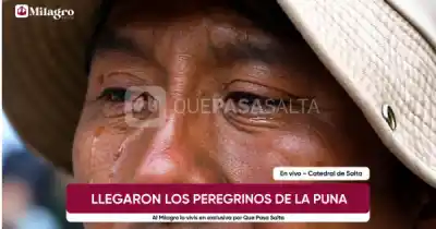 Caminó desde la Puna hasta Salta y quebró en llanto a metros de la Catedral: "Me dijo ven"