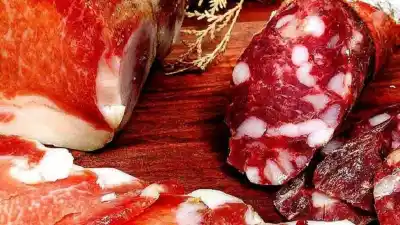 El error que muchos cometen al preparar carne de cerdo y que puede costar caro