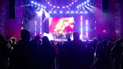El Fan Fest no se detiene: los shows que este lunes harán vibrar el Parque del Sur
