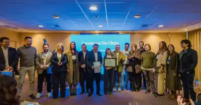 El gobernador Jalil puso en marcha una capacitación que busca cambiar la forma de gestionar el Estado