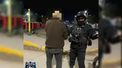Intentó llevarse una moto en pleno centro de San Pedro: no contaba con lo que apareció en la calle