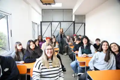 Avellaneda: la escuela que bautizó un aula con el nombre de Magdalena Sierra