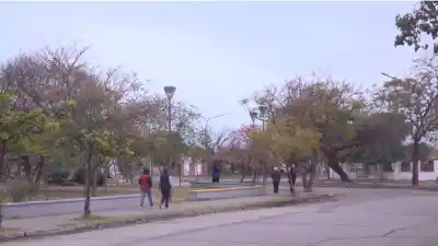 «Uno sale a la calle y no sabe si vamos a volver»: el miedo que cambió la vida en un barrio de Santiago