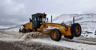 Despejan la Ruta 40 entre Gregores y Casa Riera: la advertencia que no pueden ignorar los conductores