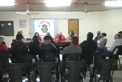 Se cansaron de esperar el colectivo y ahora van por todo: lo que reclamarán al municipio