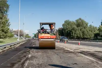 Arrancó el asfalto nuevo en la Circunvalación y Orrego pidió paciencia: lo que se viene en Rawson y Ruta 40