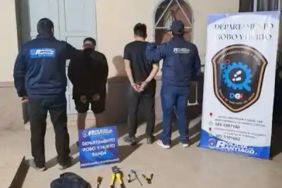 Vigilaban las casas antes de entrar: el operativo que terminó con tres cordobeses detenidos en Santiago
