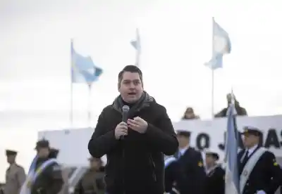El intendente de Río Grande puso la lupa sobre los marines de EEUU en Ushuaia y ahora espera una respuesta