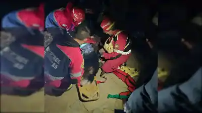 Bajaron a rescatar a Luna, pero el cerro los atrapó a ellos también