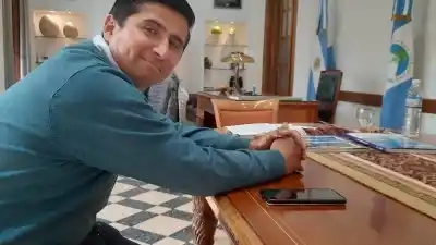 El ex jefe comunal de Pilo Lil rompió el silencio y reveló qué pasó realmente con el cuchillo
