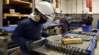 El 30,5% de caída en un sector clave de la metalúrgica: qué está pasando con los empleos