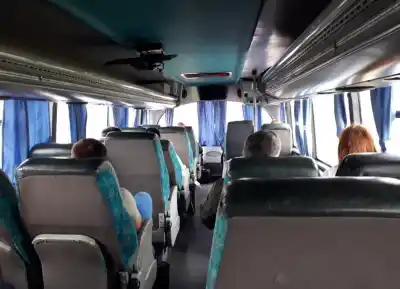 Subió al micro con el equipo de mate y el termo le cambió el viaje a un bebé de 6 meses