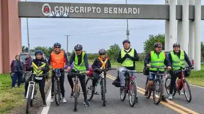 20 años pedaleando 430 km por una promesa: la historia de Miguel Ramos