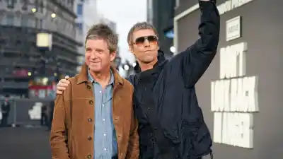Oasis vuelve a los escenarios y los Gallagher ya dejaron claro qué esperar