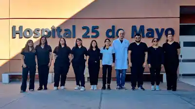 Diez enfermeros hicieron historia en un hospital de San Juan: la primera ablación de córneas que nadie vio venir