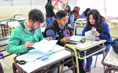 Día del Profesor en Jujuy: el acto que cambia la semana en los secundarios