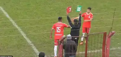 Tucumán Central ya estaba 4-0 abajo y el técnico miró al banco: la decisión que sorprendió a todos