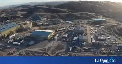 La mina Cerro Negro vuelve a moverse, pero el conflicto con Newmont no terminó