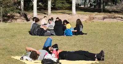 Mendoza se derrite: el giro que nadie esperaba para el Día del Estudiante
