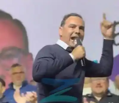 Valdés apuntó contra Milei: «Habla más de lo que cumple»