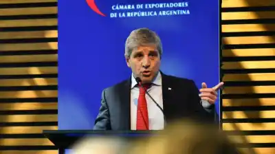 Caputo anunció el Presupuesto 2027 y adelantó un dato que no tiene antecedentes en la Argentina