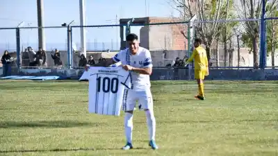 Volvió al club de sus amores y la rompió: el gol que esperó toda una vida