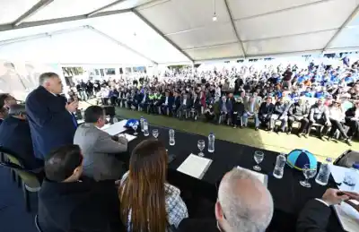 Jaldo eligió un escenario inesperado para anunciar la fiesta grande del turf