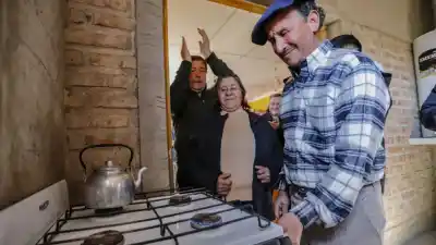 El gas llegó a casi toda Sierra Colorada: qué falta ahora para que cada casa lo tenga