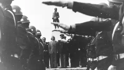 El día que Videla llegó a Viedma: lo que quedó guardado en un laboratorio