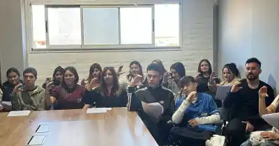 Doce escuelas sanjuaninas esperan el veredicto en el Festi Joven: el premio que cambiará la comunicación en sus aulas
