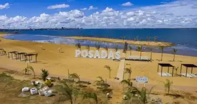 El Día del Estudiante en Posadas tiene un plan gratis con fútbol, música y playa: el detalle que muchos no esperaban