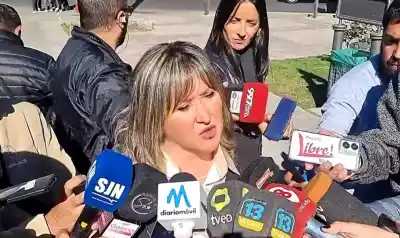 Entregarán miles de computadoras en cuatro departamentos y la ministra reveló qué pasará con el caso Rawson