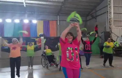 Selva bailó por el Centro de Día: lo que hicieron 20 instructores para que los chicos no pierdan su espacio